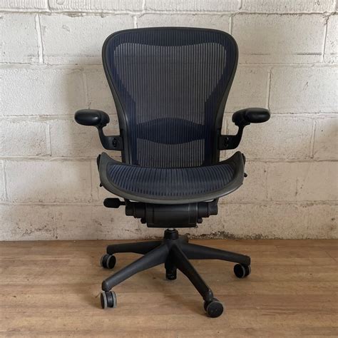aeron chair size c for sale